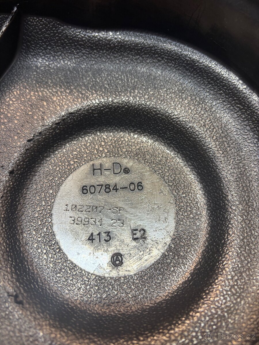 Harley Davidson - 8