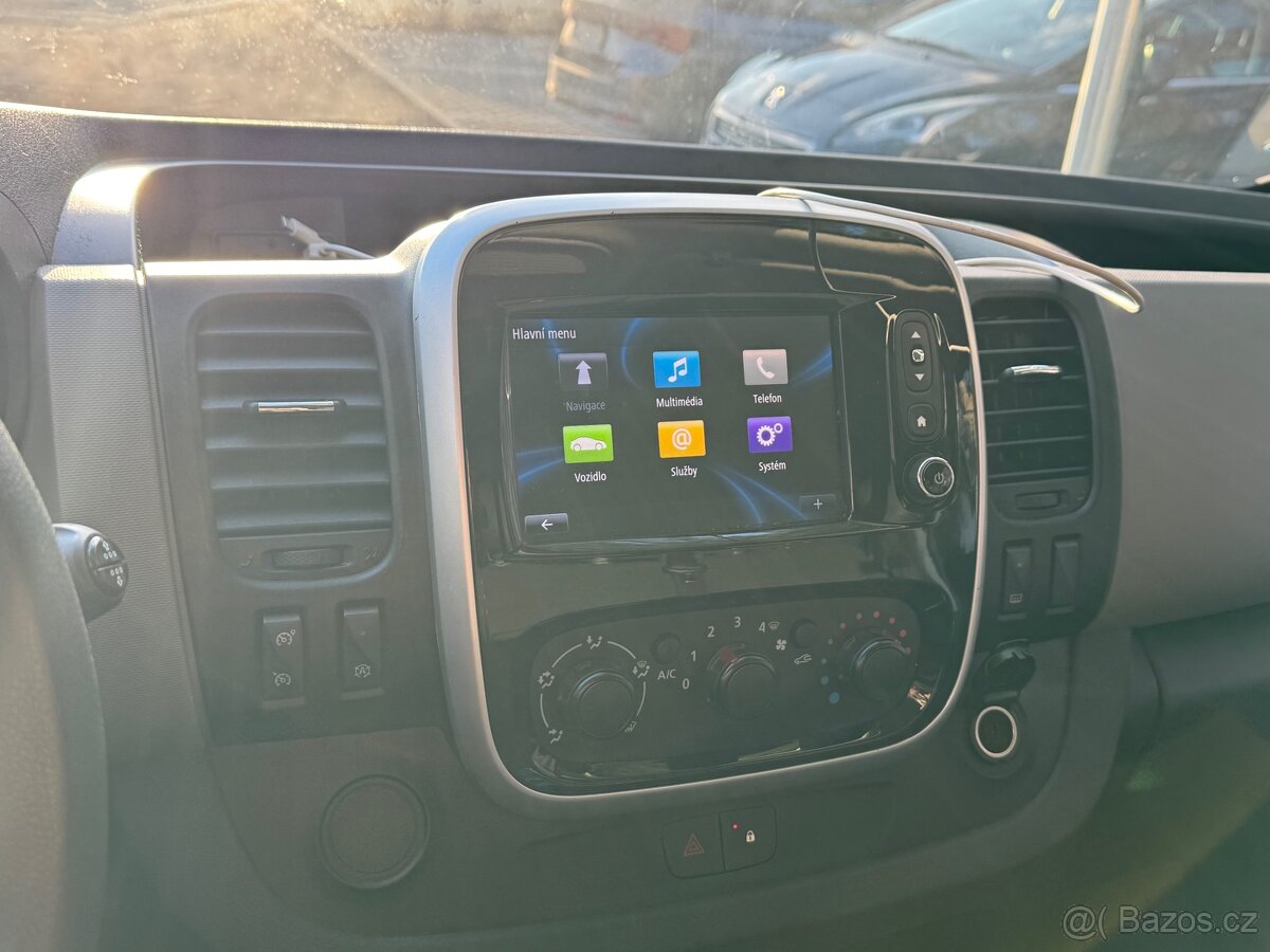 Renault Trafic 1.6 dci rok 2019 - 8