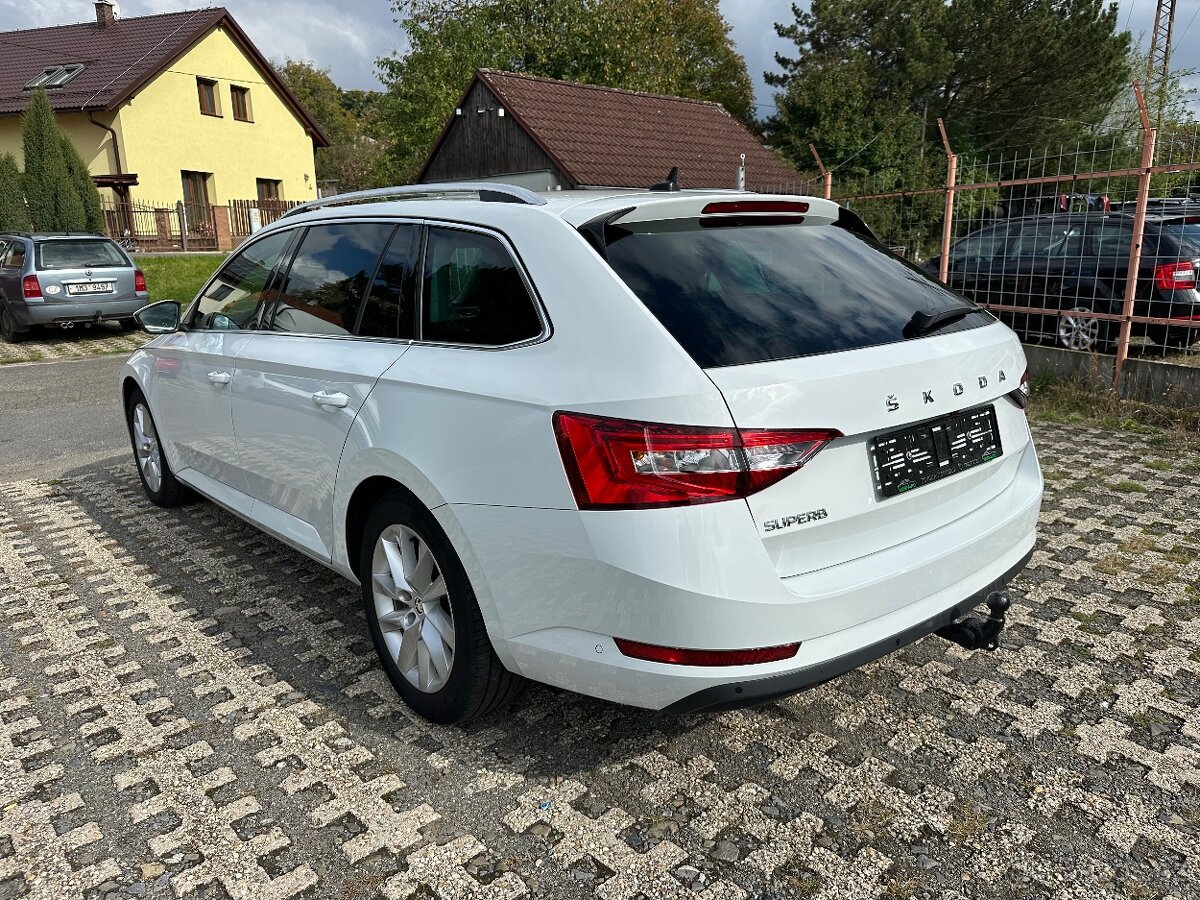 Škoda Superb 2.0Tdi 110kw style Dsg 1 majitel 2021 - 8