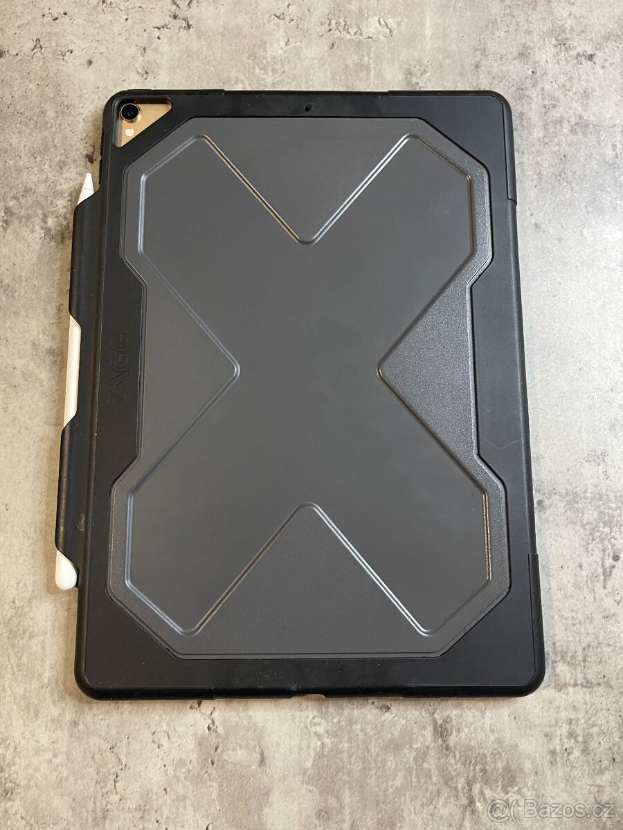 iPad Pro 10.5” 512 GB Cellular + Apple Pencil + Klávesnice - 8