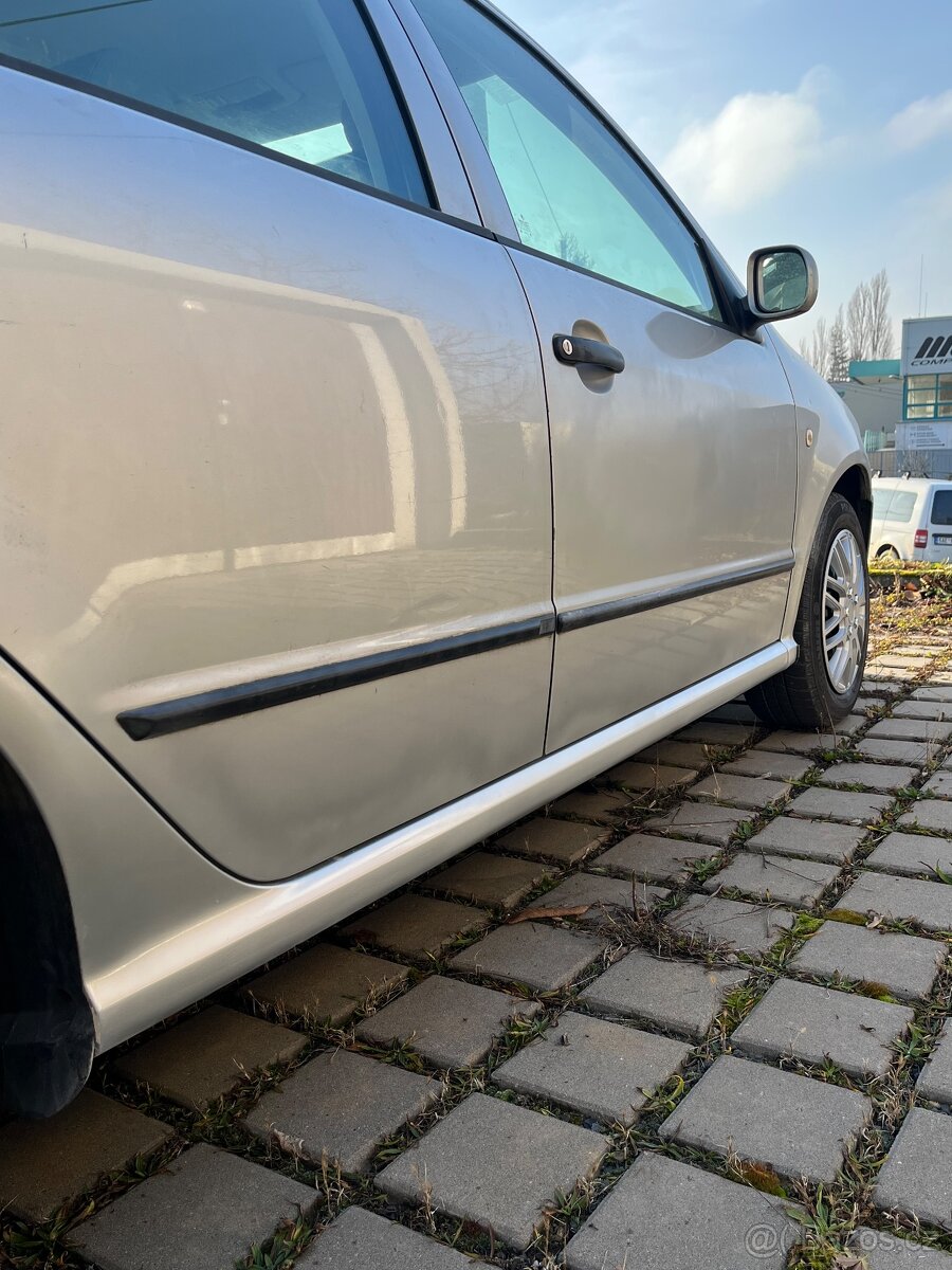 Škoda Fabia 1.4mpi benzín - 8