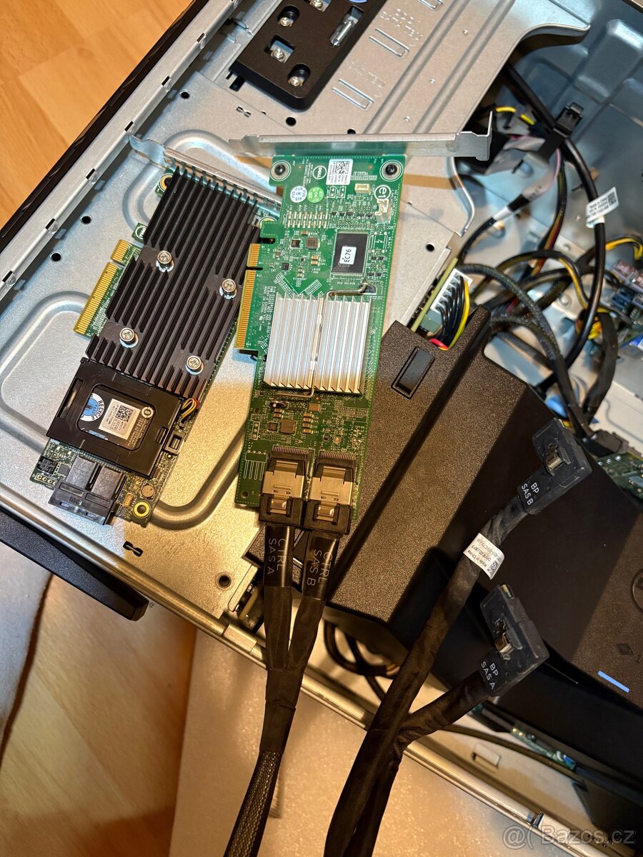 Dell PowerEdge R730 server - 8