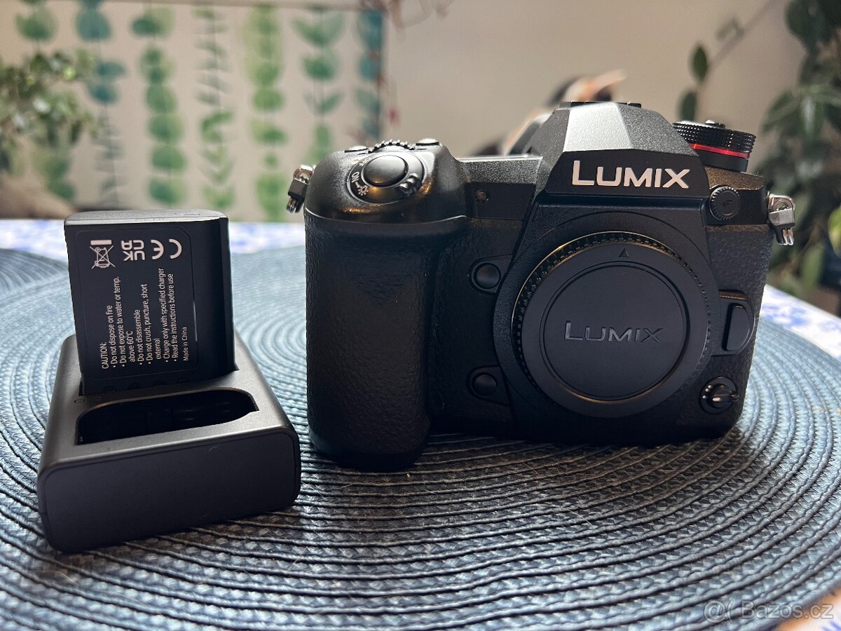 Panasonic lumix g9, TOP stav - 8