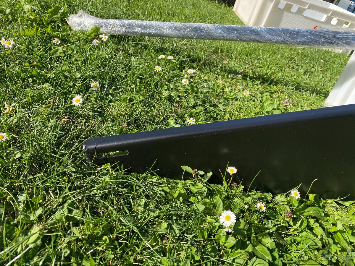 Kovová konstrukce pro markýzu / přístřešek - 8