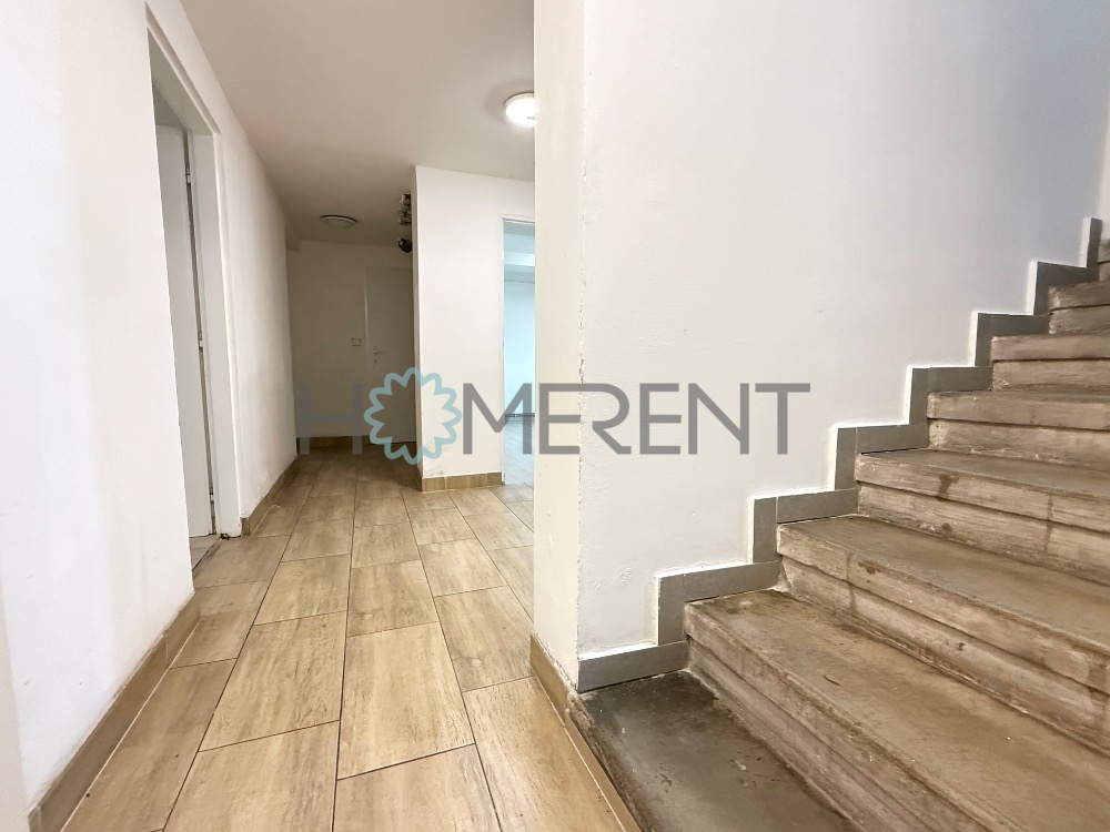 Praktický byt 3+1 (71 m²) se soukromým vstupem a parkováním, - 8