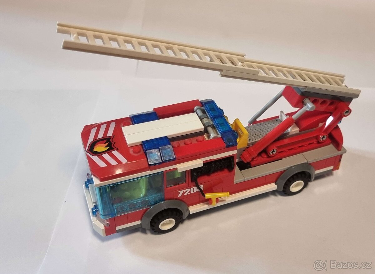 LEGO City 7208 – Hasičská stanice - 8