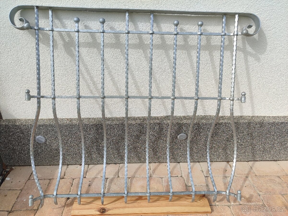 Zábradlí balkonu, francouzkého okna - 8