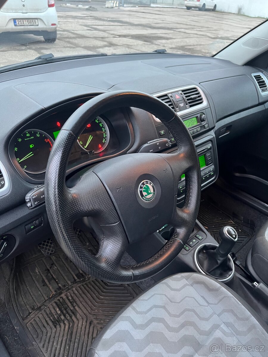 Škoda Fabia 1.4mpi Kombi - 8
