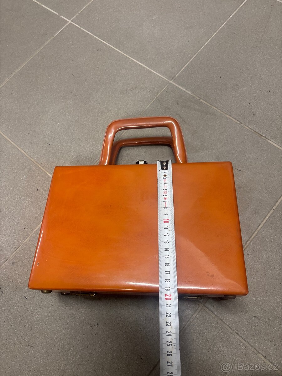 Prodám sběratelskou retro kabelku - 8