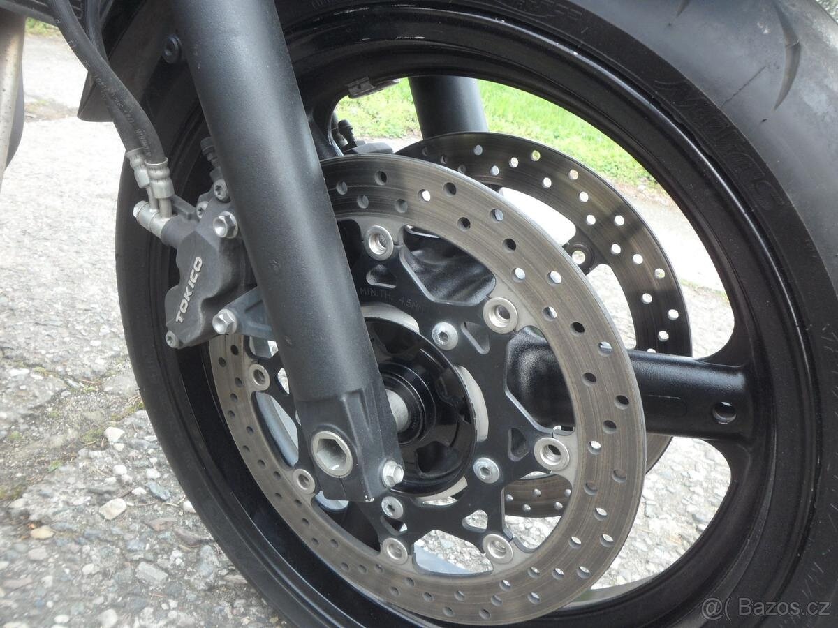 Suzuki Bandit 650 - 8