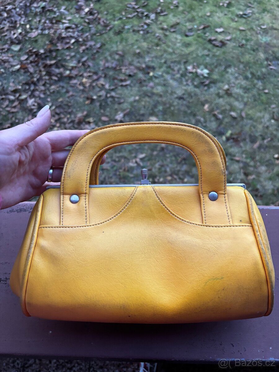 Zachovale kabelky retro - 8