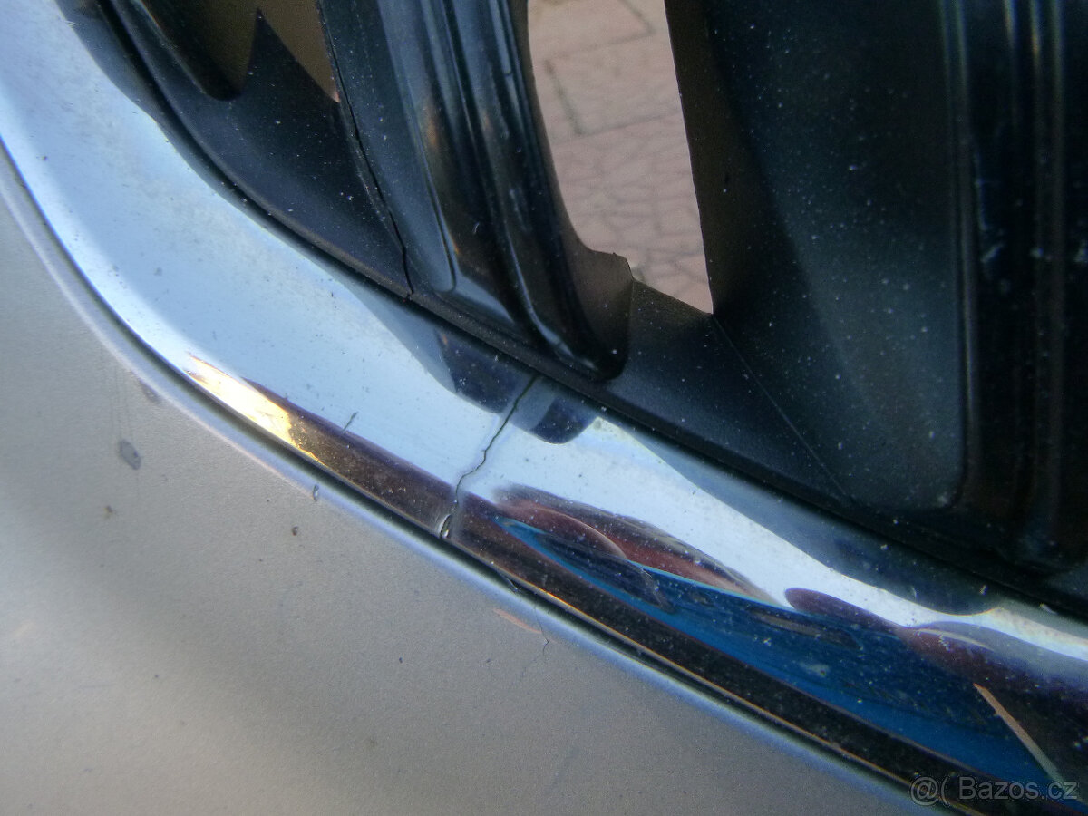 Škoda Octavia III originál přední nárazník 5E0807221 - 8