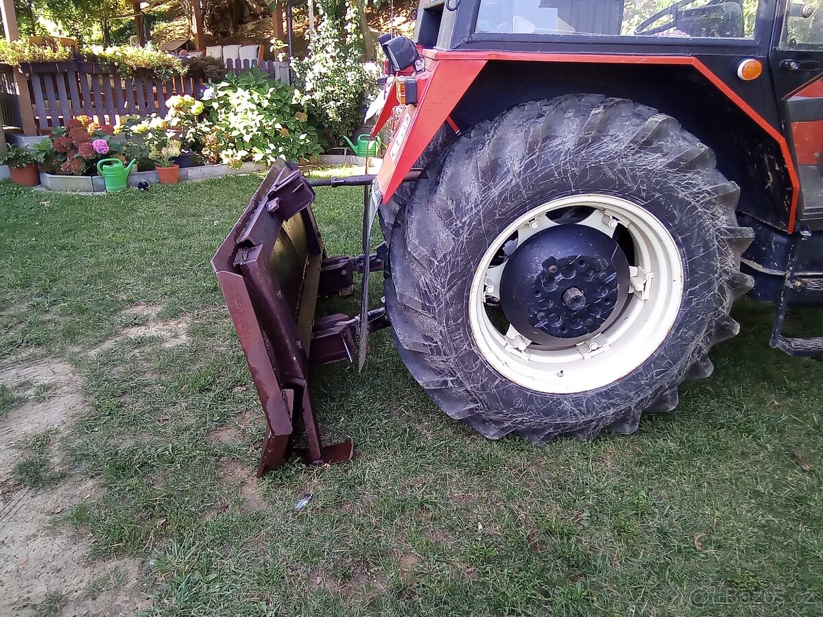 Zadní radice do ramen traktoru - 8