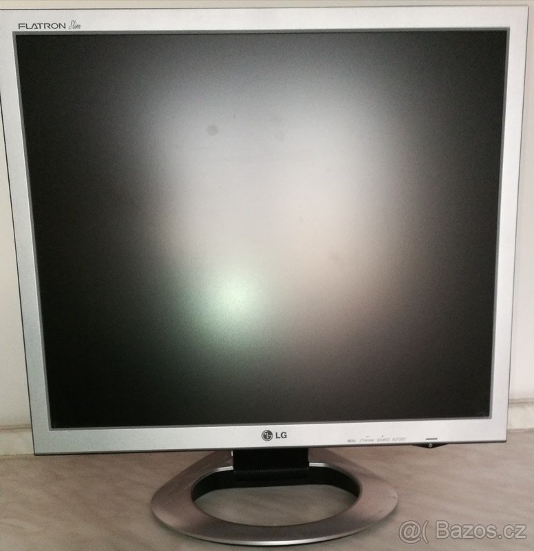 LCD monitor - 8