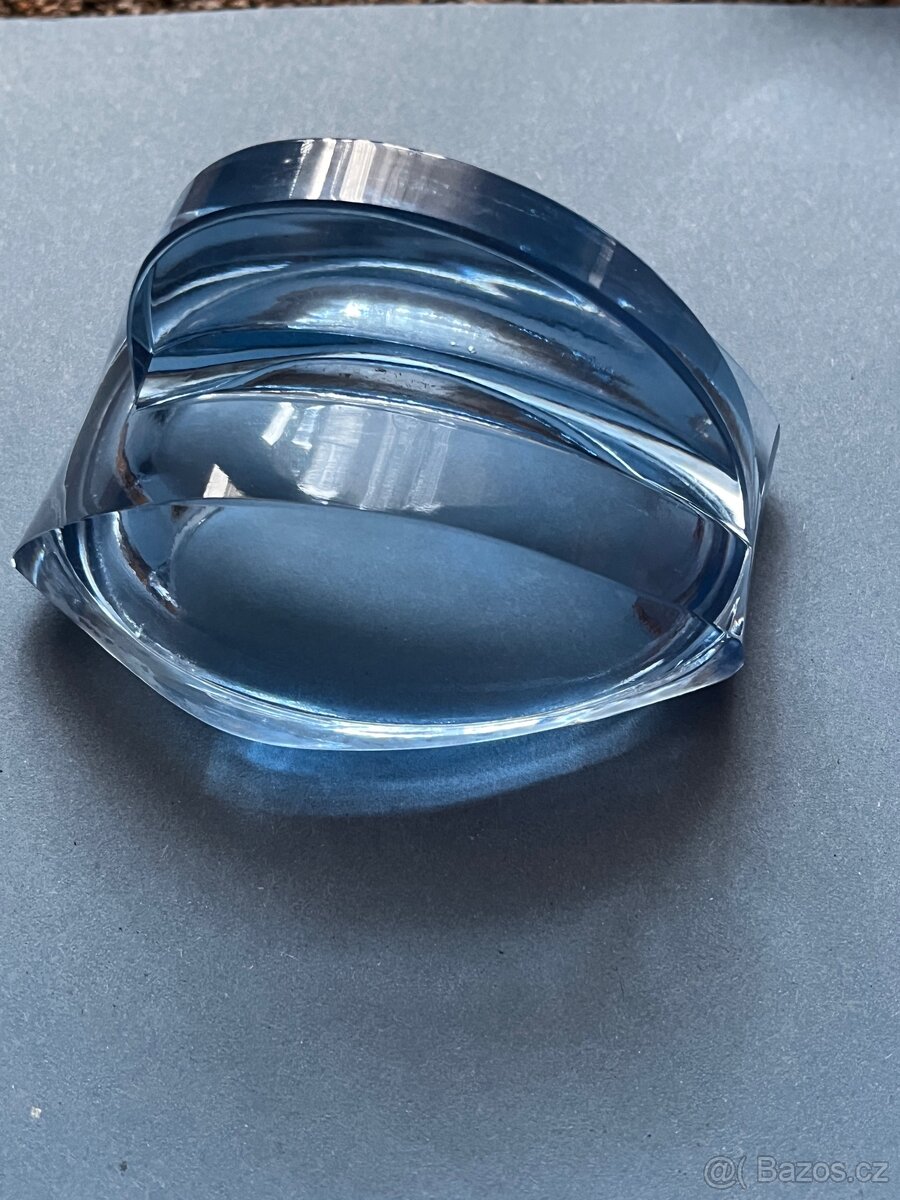 Stará skleněná dóza a flakón - 8