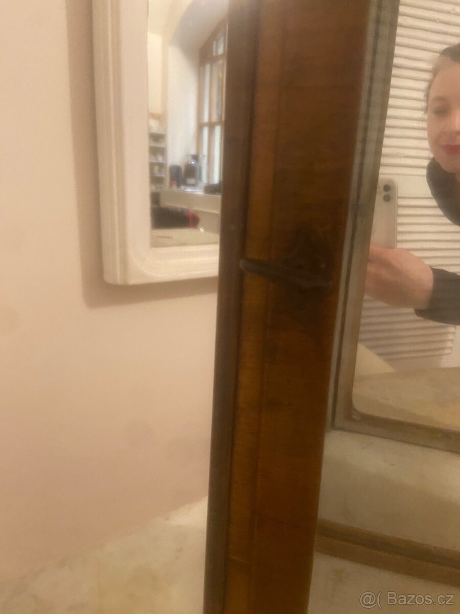 Historická závěsná skříňka Biedermeier - 8