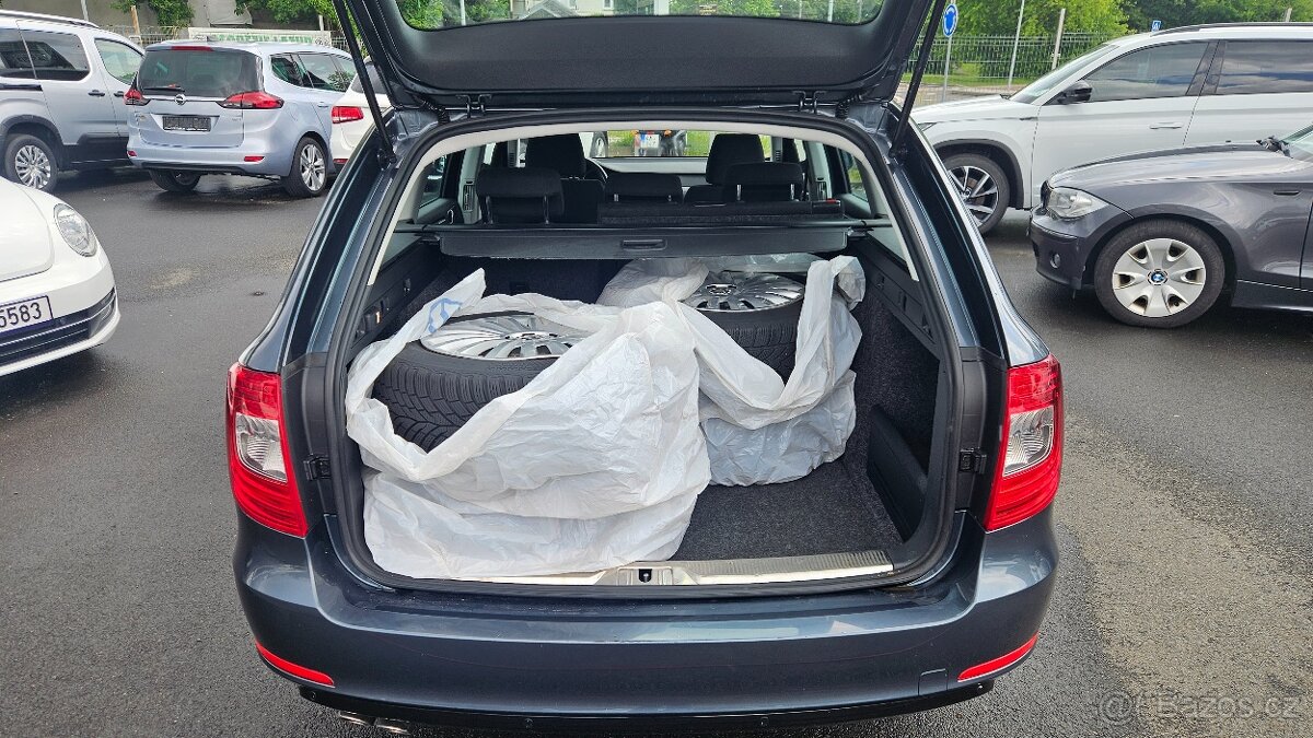Škoda Superb 2,0 TDi - 8