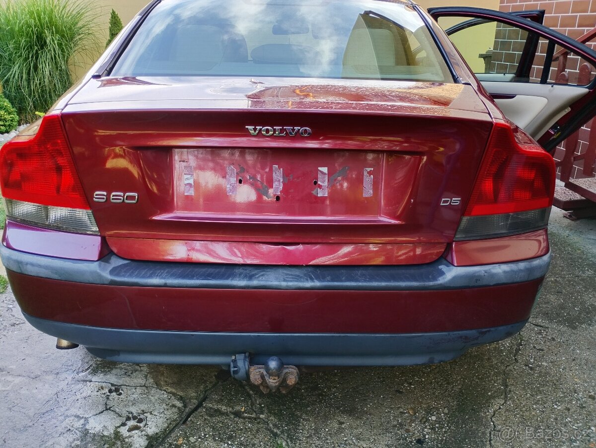 Volvo S60 2,4 D5 120kw - 8