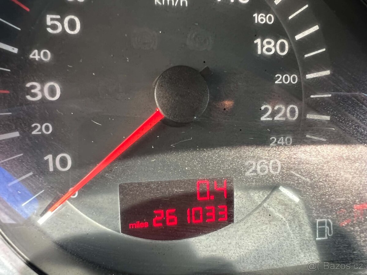 Prodám Audi a6 c6 2 TDI - 8