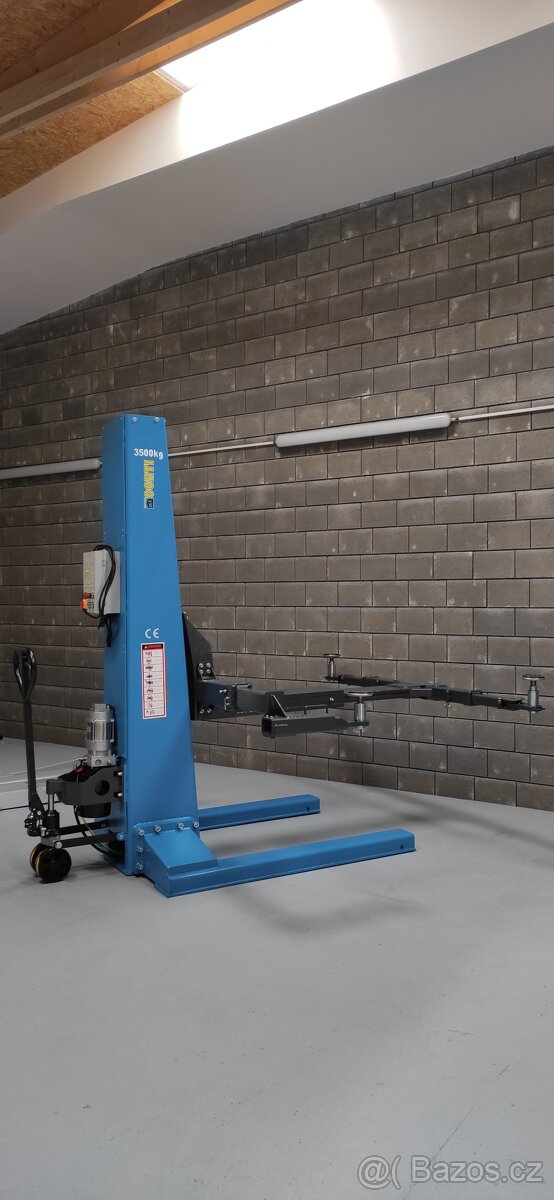 Jednosloupový mobilní zvedák 3500/2500 kg ZÁRUKA - 8