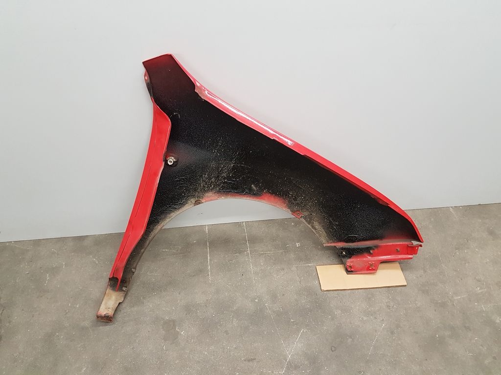 Přední blatníky Fabia I, červené 8180 + kapota - 8