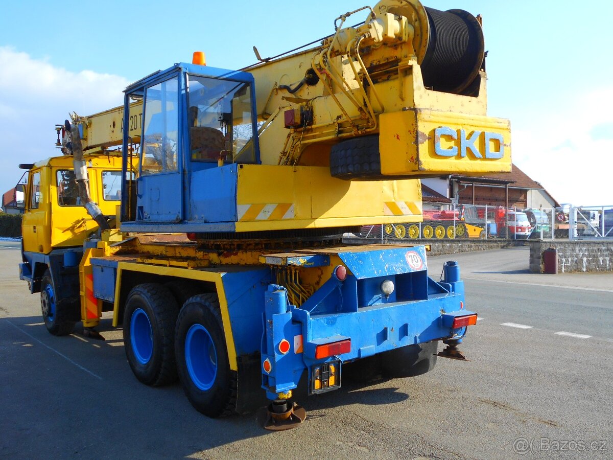 Jeřáb TATRA T815 6x6 - 11558 - 8