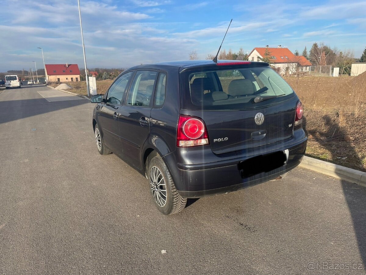 Volkswagen polo 1.4 - 16V SPORT - 8