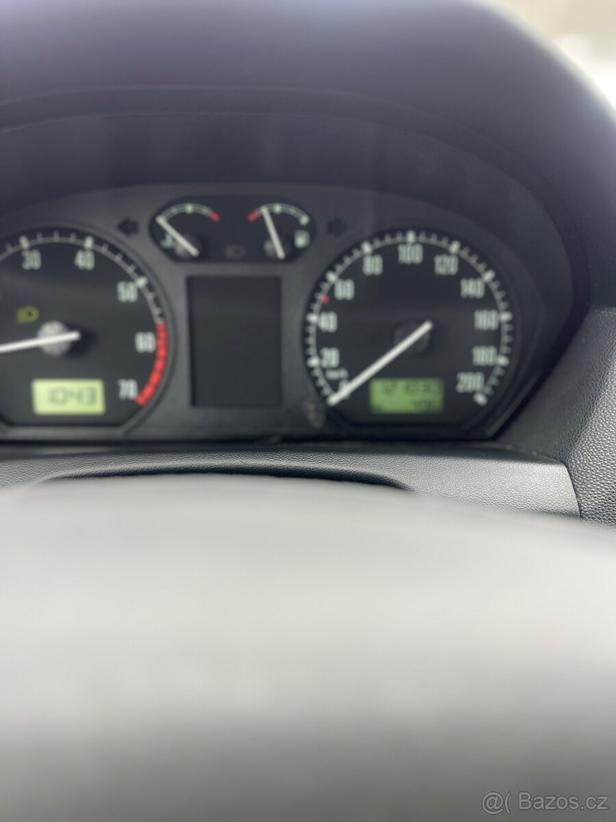 Škoda Fabia 1.4mpi 50 kw - 8