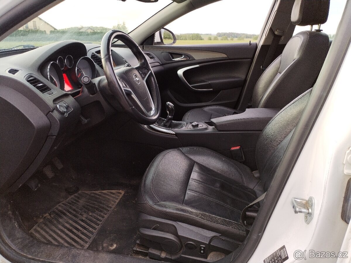 Opel Insignia 2.0 CDTi 96kW - náhradní díly - 8