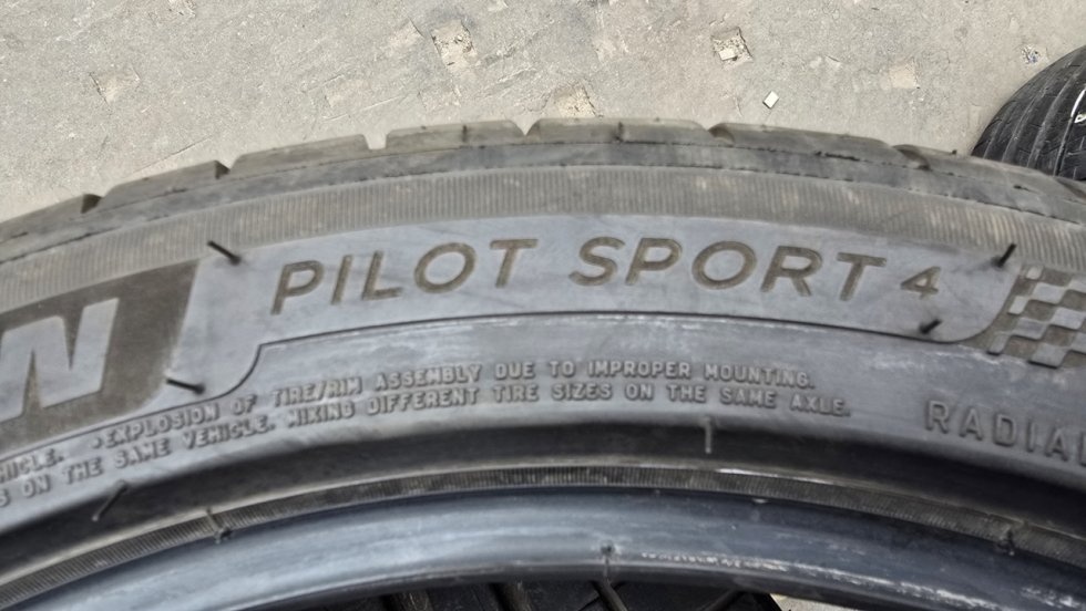 Letní pneu 225/45/18 Michelin - 8