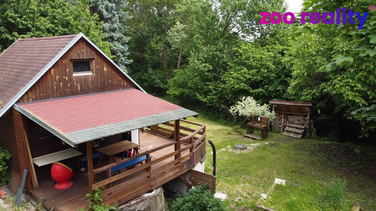 Chata, Dřevce, 1362 m2, okr. Litoměřice - 8