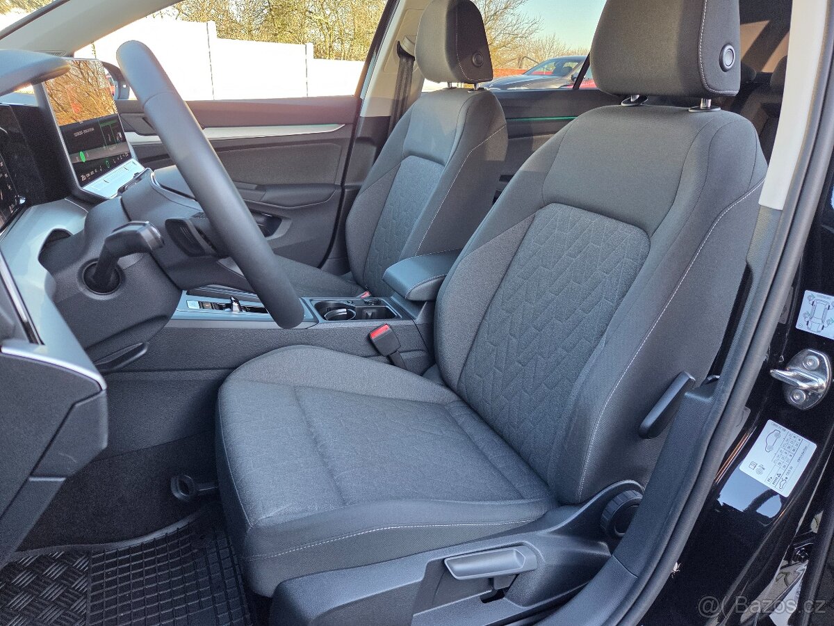 Volkswagen Golf Variant 1.5 TSI DSG ČR 1.majitel - 8