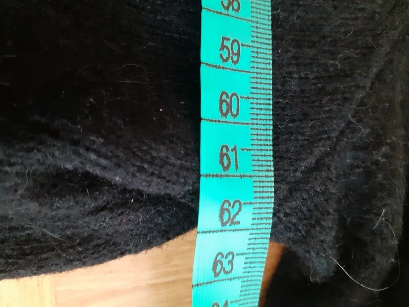 Dámský svetřík se psem H&M vel 46 - 8