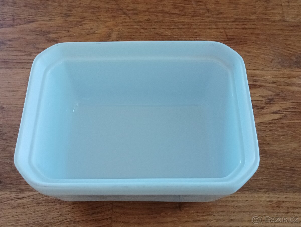 PORCELÁNOVÁ ZAPÉKACÍ DÓZA - 8