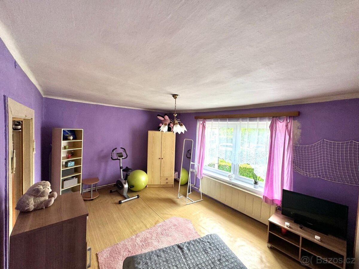 Byt 3+1 (82,6 m²) s terasou, garáží a stavebním pozemkem - 8