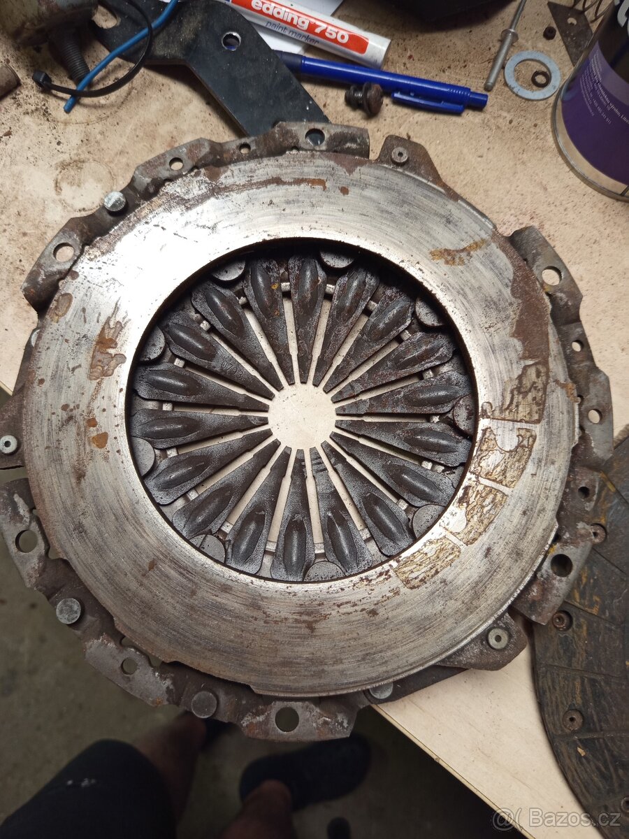 Spojková sada luk 990026 - 8