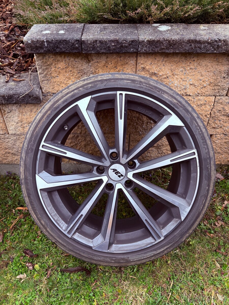 AEZ Aruba dark 8,5x19 5x112 ET40 - 8