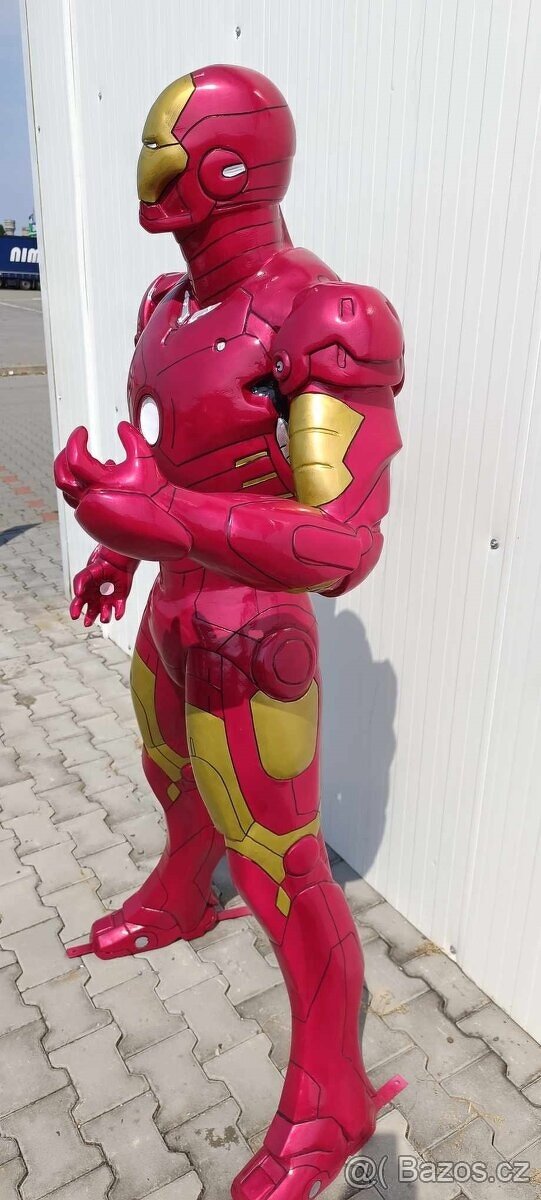 Predator, Ironman, Spiderman, E.T a jiné postavy - 8