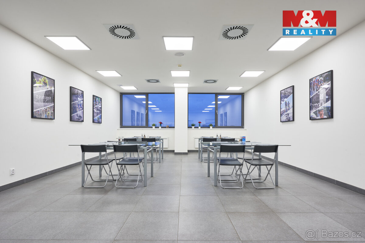 Prodej obchodního objektu, 5777 m², Zlín - 8