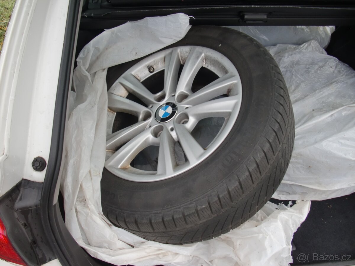 Prodám BMW 318i,10/2016,226000km,servis. - 8