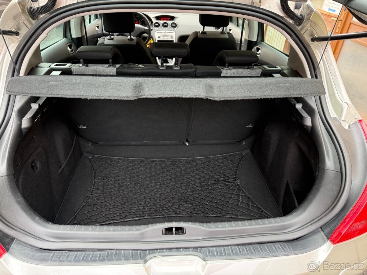 Peugeot 308 1,6i - 8