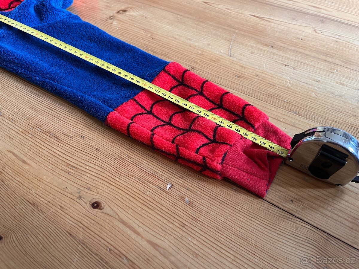 Overal Spiderman, Marvel, vel. 12 let - 8