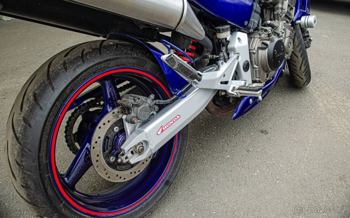 Honda CB 900F - 8