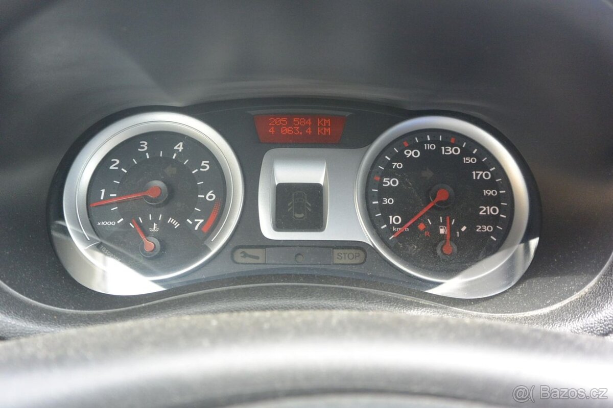 PRODÁM Renault Clio 1.2i - 8