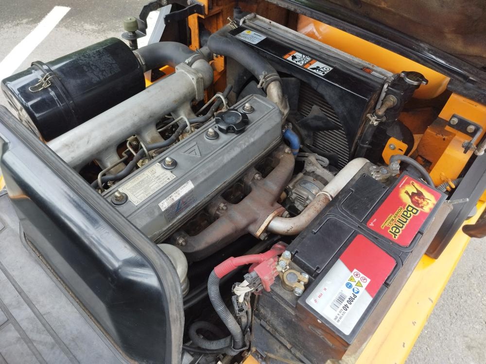 Pronájem vysokozdvižného vozíku HC DIESEL - 8