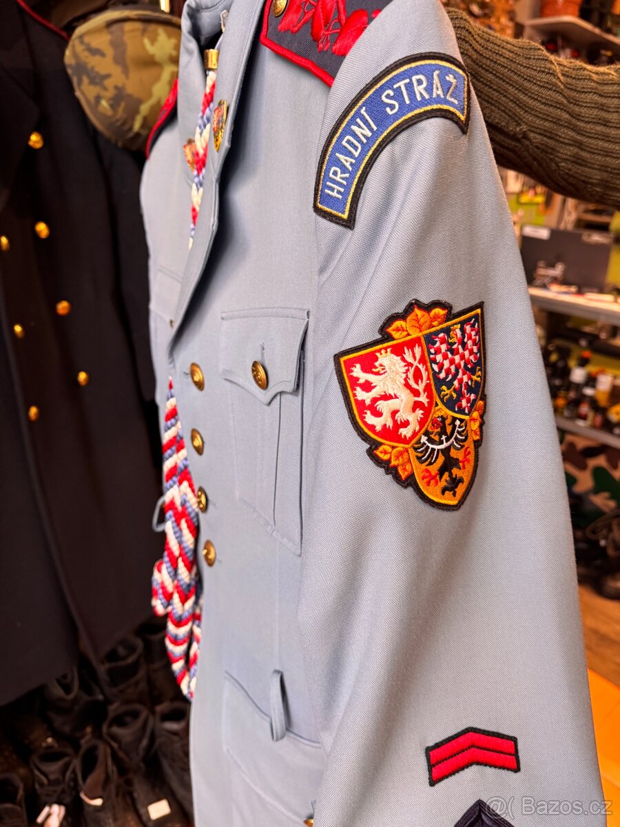 Oblek hradní stráže - 8