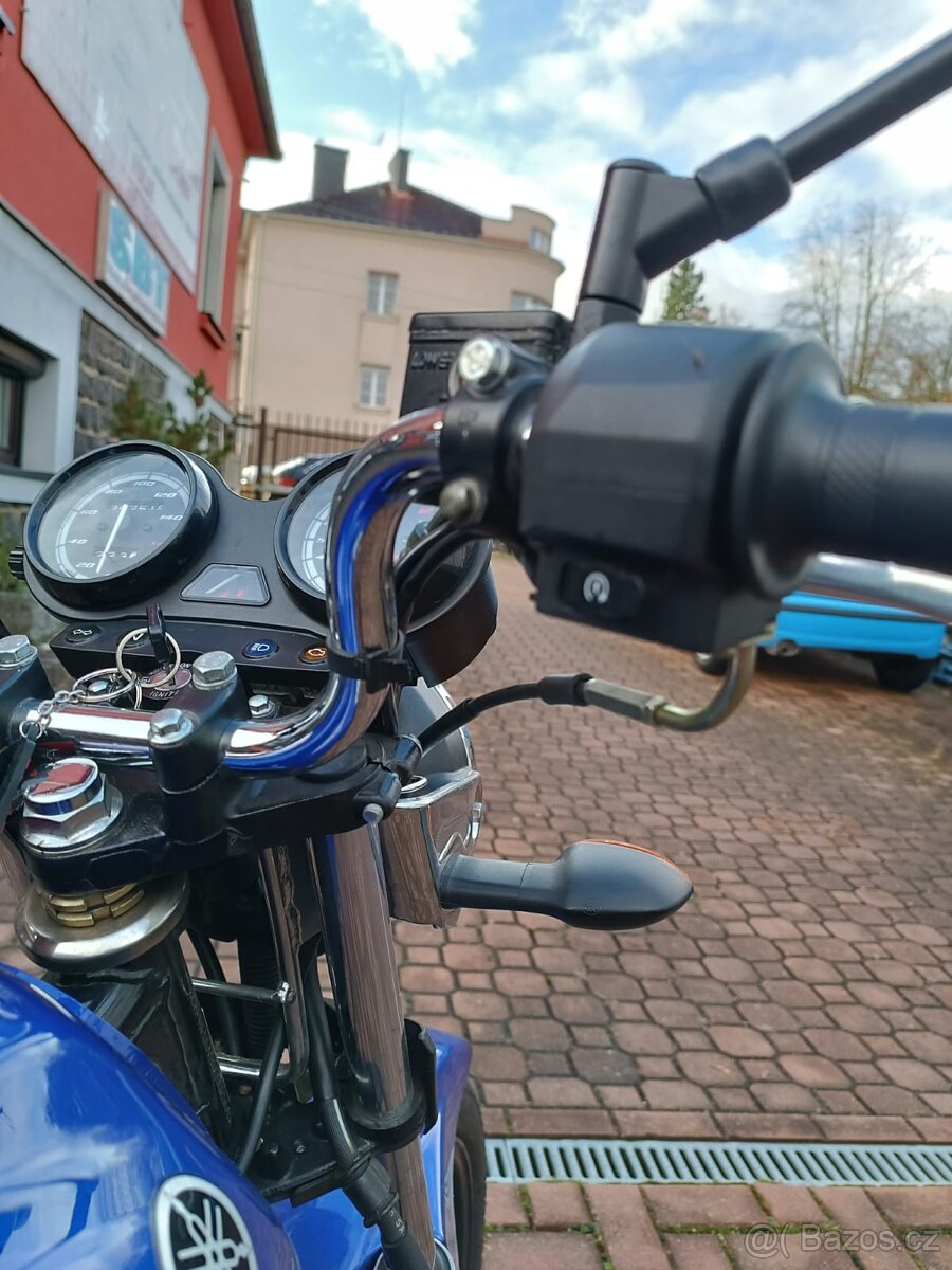 YAMAHA YBR 125 - 8