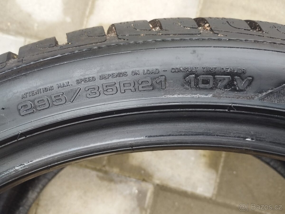 Goodyear UltraGrip Performance 295/35 R21 107V - 8