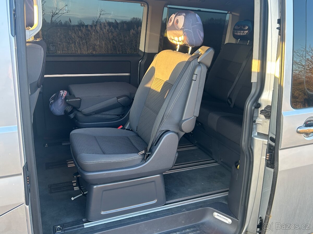 VW Multivan - 8