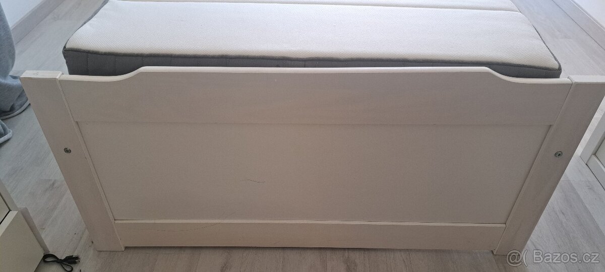 Postel s úložnými prostory - 8